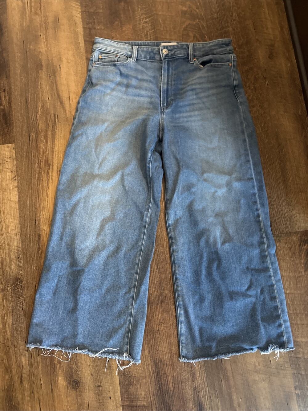 Paige Anessa High-Rise Wide Leg Jeans Anthropologie Raw hem size 32